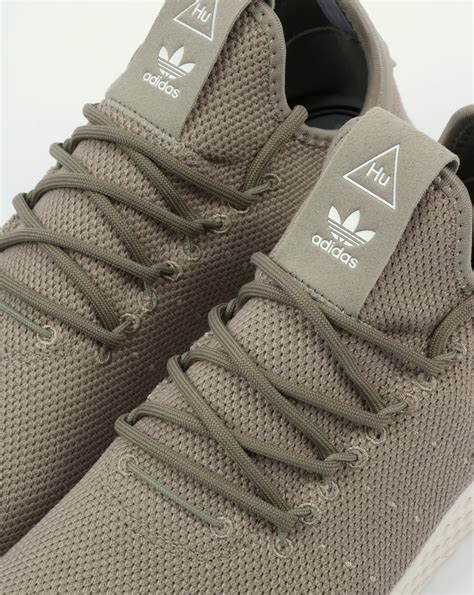 adidas tennis hu khaki.